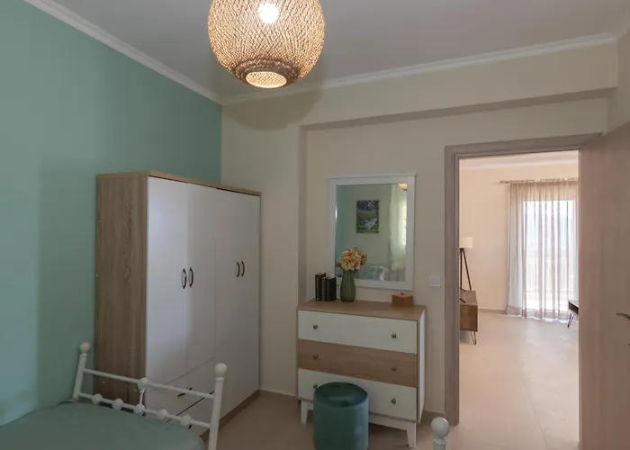 Vecchia Casa * Apolpaina