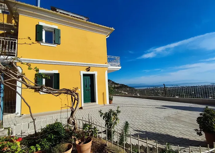 Vecchia Casa Holiday home *